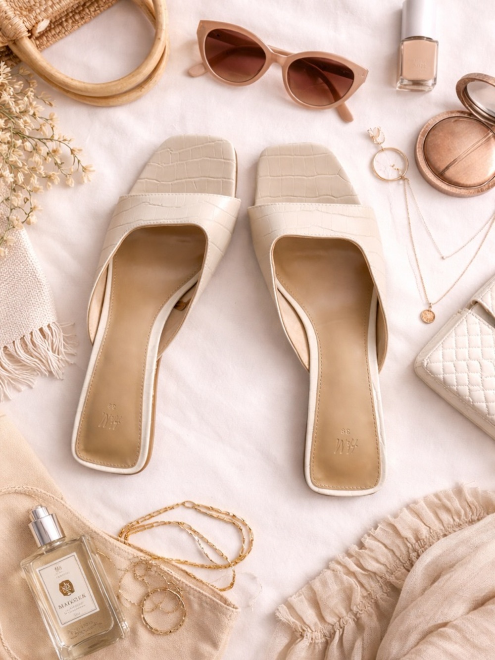 H&M  Cream Croc-Embossed Slide Kitten Heel Sandals